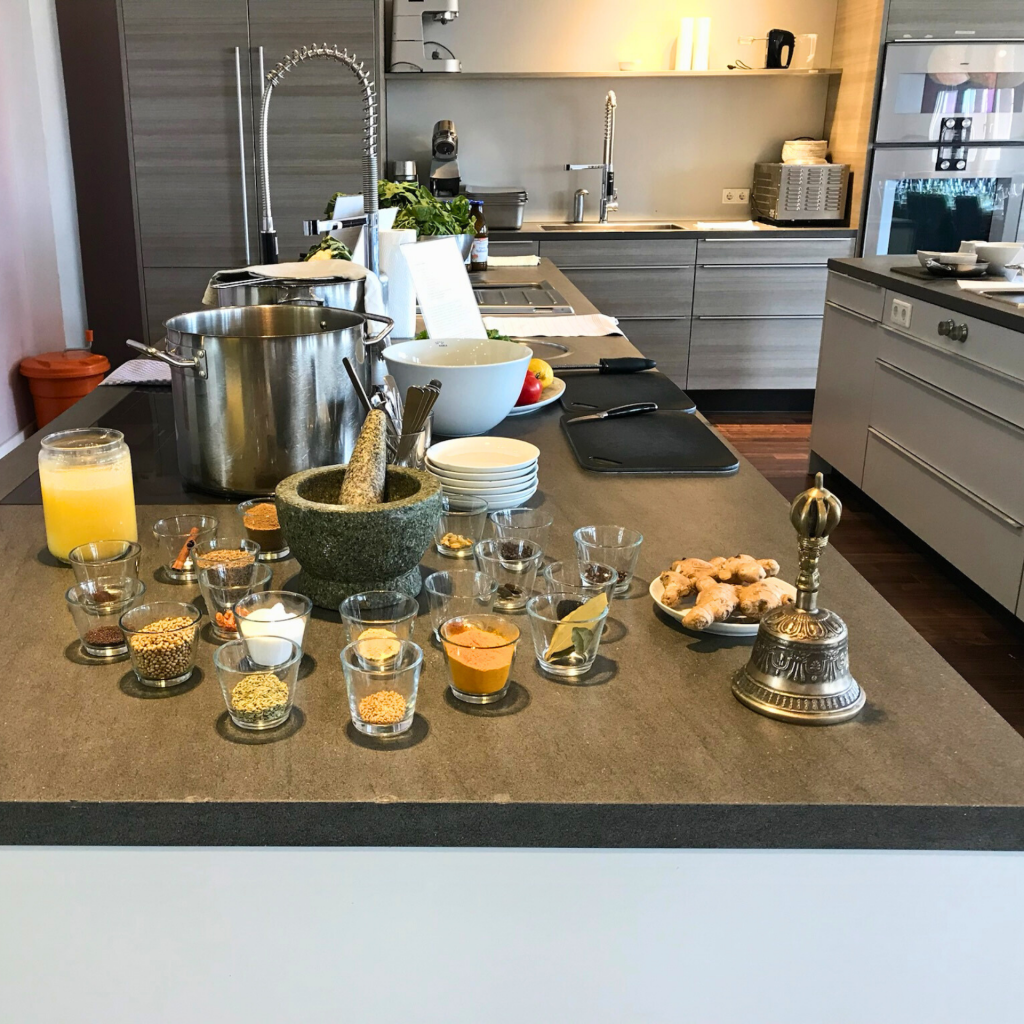 vedafood Kochkurs Show-Küche